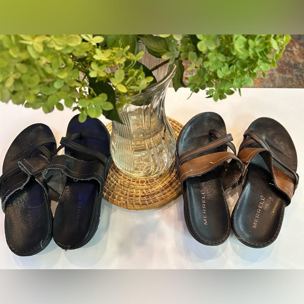 Lot bundle of 2 Merrell Mandolin Brown 7 Black 8 Women’s Leather Slip On Slides